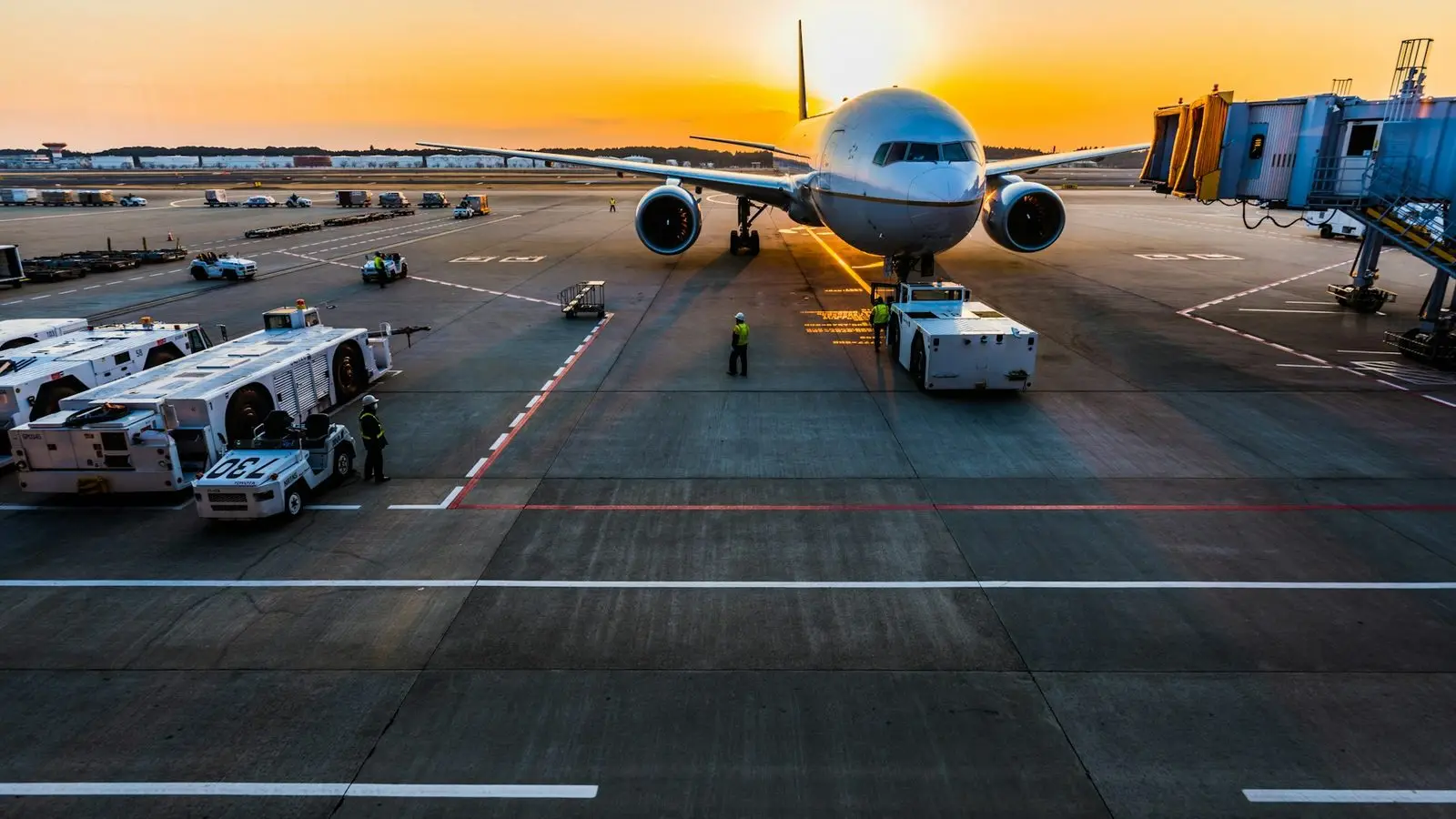 海外空港トランジット活用術:チャンギ空港の無料シティツアーと乗継ホテル、ラウンジ利用法