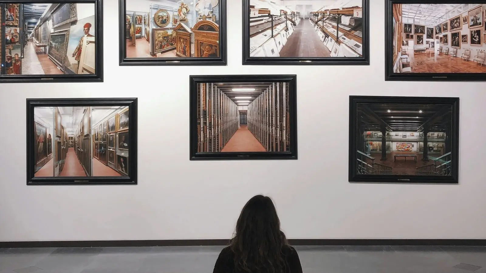 Corridors of the Uffizi Gallery in Florence require precise reservations to experience Botticelli masterworks.